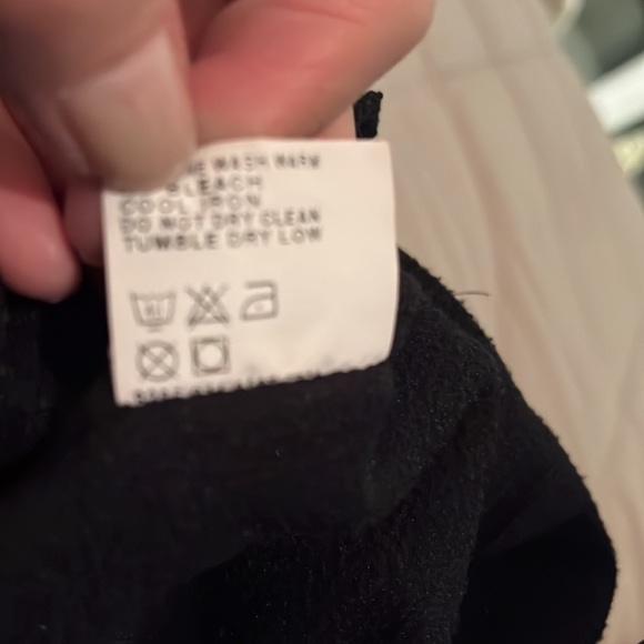 BOGNER VNTG Wolf Fleece, 1/4 Zip Embroidered, Zip Pockets - Picture 5 of 6